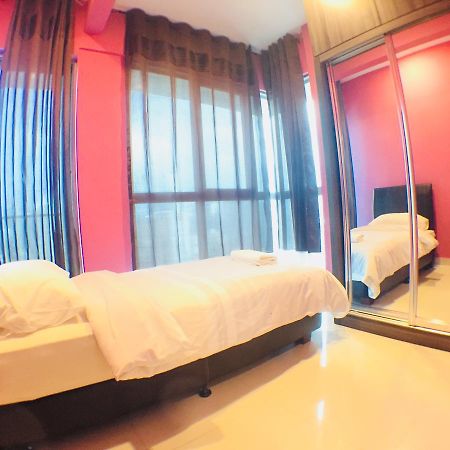 Regalia Suites By Ihost Kuala Lumpur Exterior photo